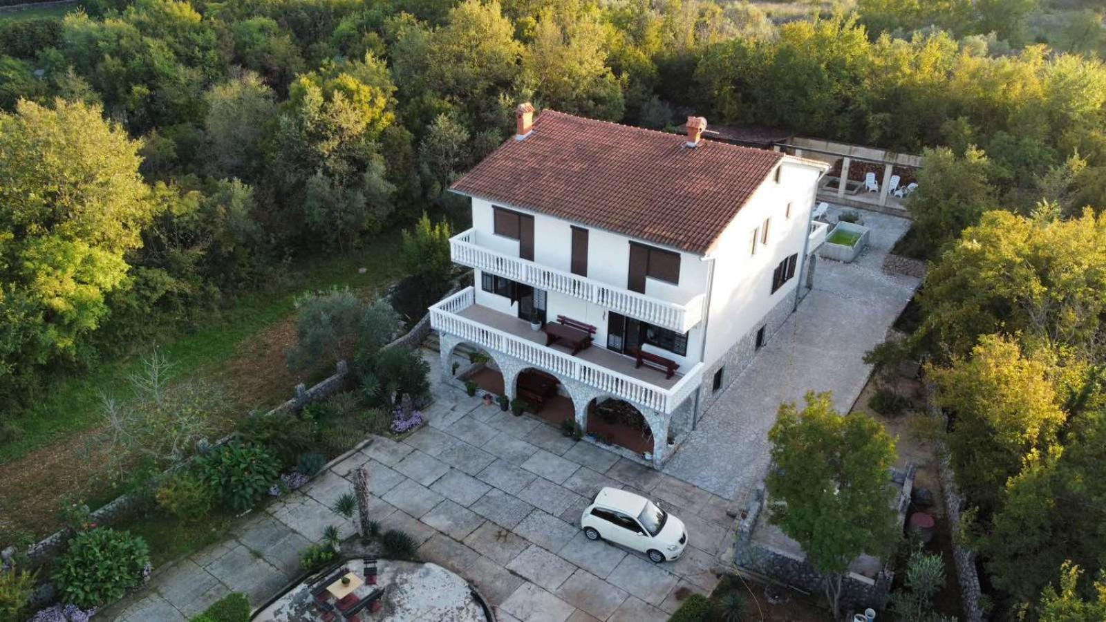 Apartment Kacic *